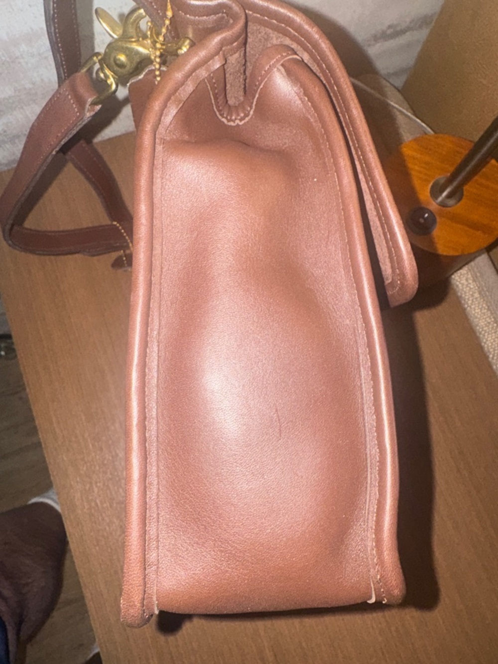 Classic Coach Willis Bag (Style #9927) Vintage - Make that Offer! It Still New! - Picture 10 of 14